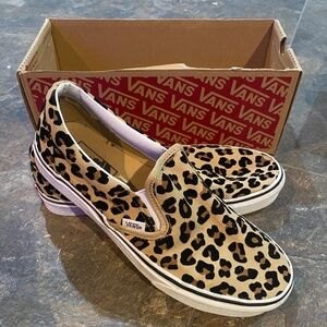 Vans Cheetah/Leopard Slip On Shoes